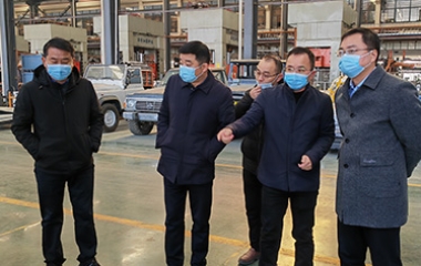 The County Manager Ding of Baoying County Government visited and researched JunCheng Vehicle Industry